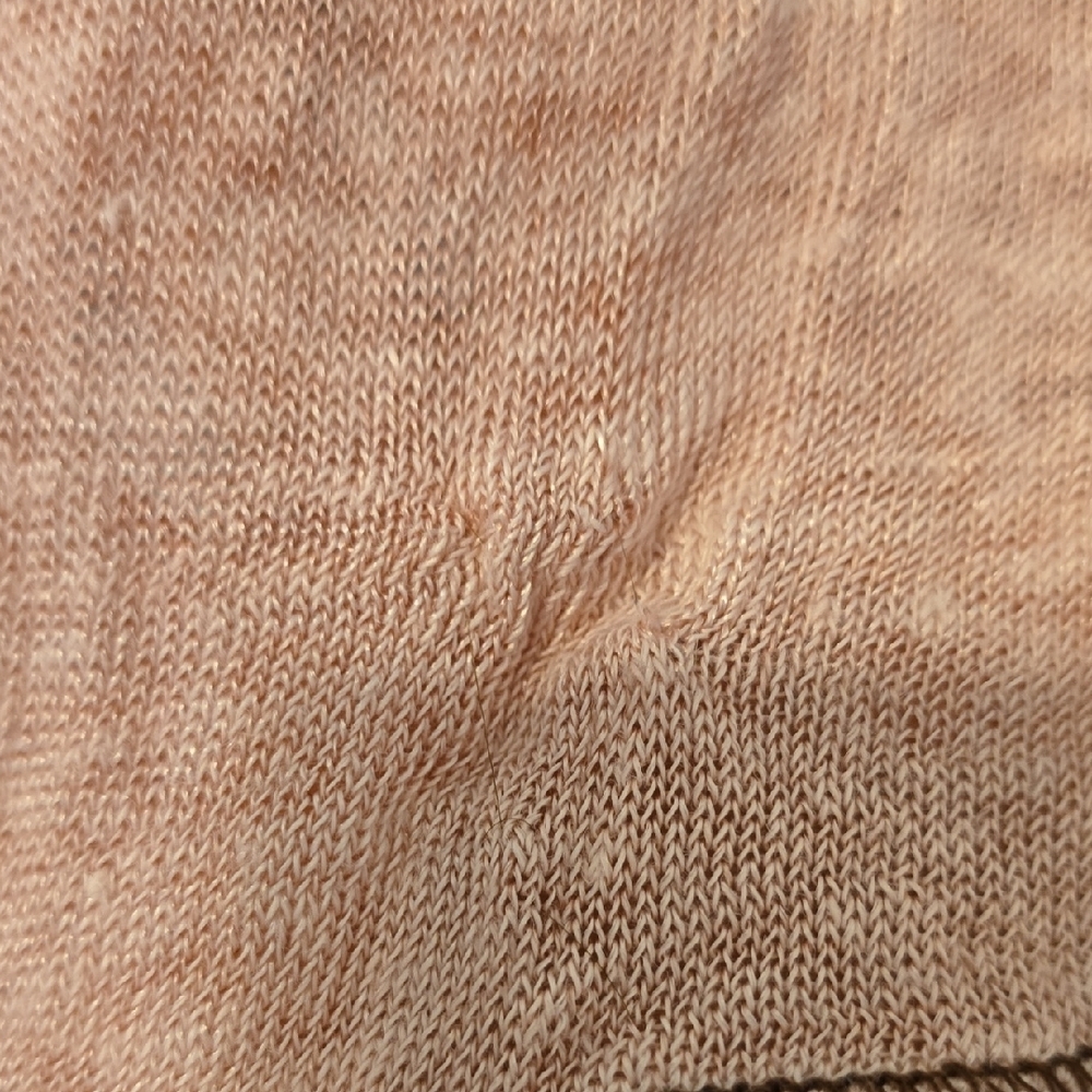 We The Free Dusty Pink V-Neck Blouse. Size Small - Picture 7 of 10